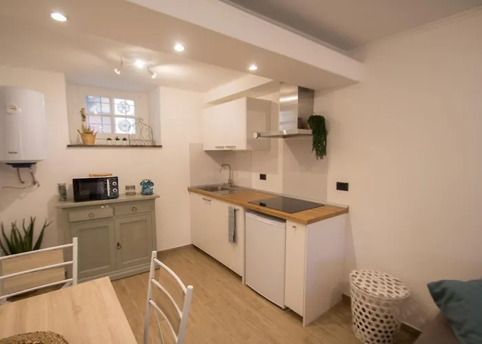 A 90 Metri Dal Mare 아파트 *